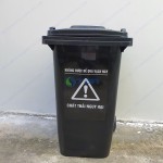 Thùng đựng rác thải y tế nguy hại màu đen 240L