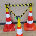 Đầu cuộn dây vàng đen gắn đỉnh cọc tiêu