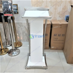Bục phát biểu gỗ màu trắng khung inox sự kiện