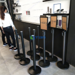 Trụ chắn phân làn màu đen chuyên dụng quán bar cafe