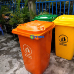 Thùng phân loại rác màu Xanh - Vàng - Cam đỏ 240L
