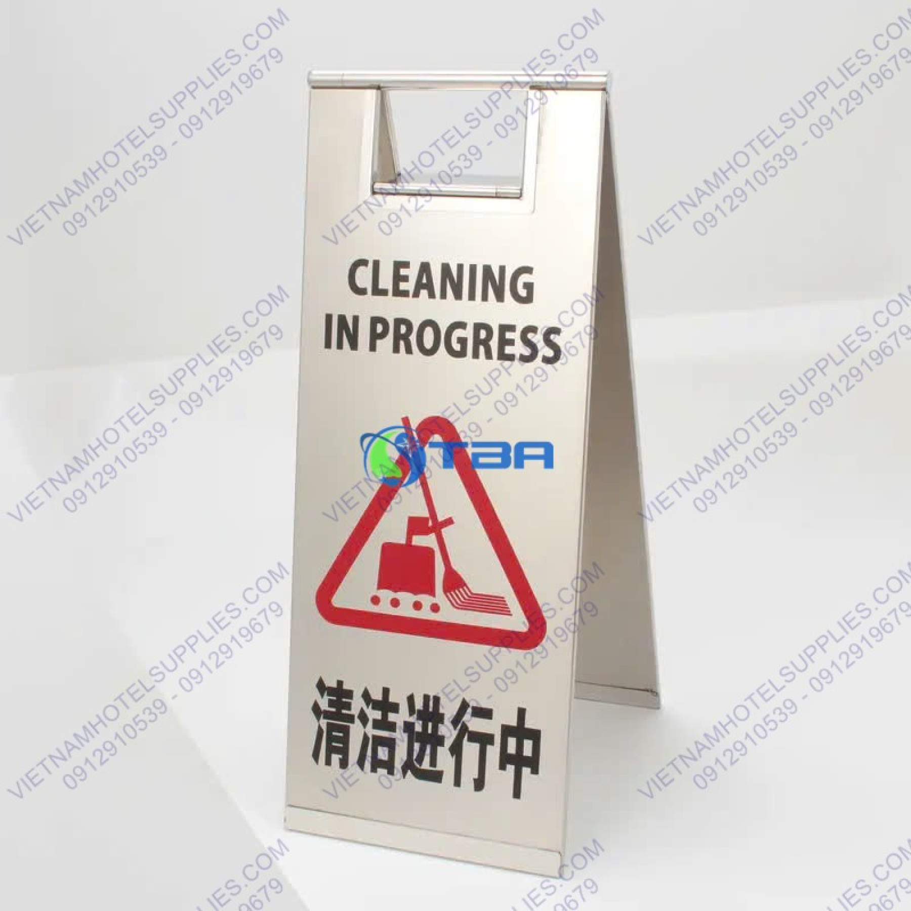 Biển cảnh báo KHU VỰC LÀM VỆ SINH inox chữ A