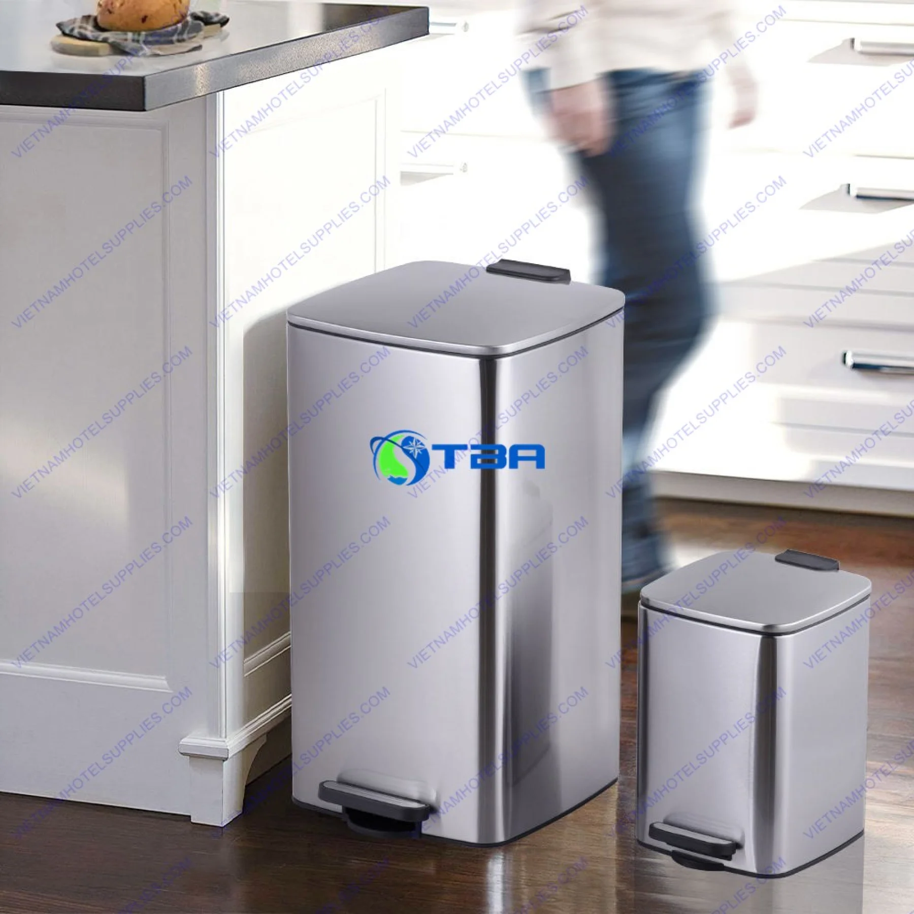 Thùng rác inox vuông đạp chân ASIA16L-TRDC