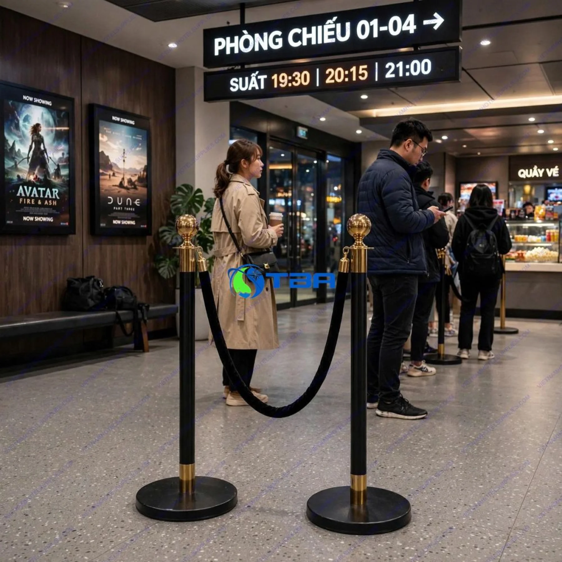 Cột chắn phân làn màu đen đầu tròn viền inox