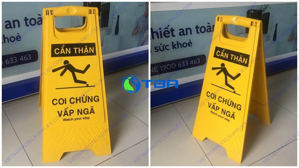 Biển cảnh báo COI CHỪNG VẤP NGÃ