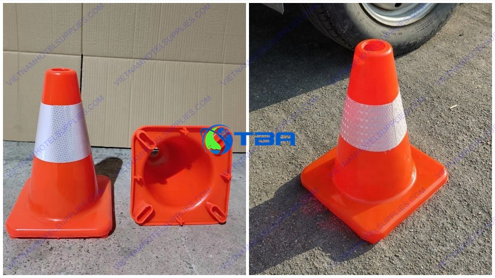 Cọc tiêu giao thông