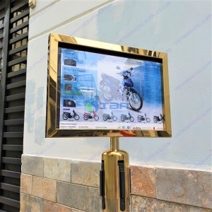 Biển báo thông tin inox mạ vàng cắm trụ chắn